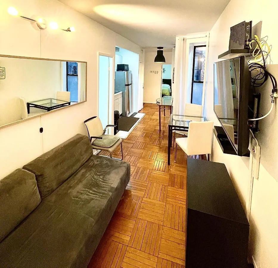 Stunning Two Bed Apt Hells Kitchen Apartment New York